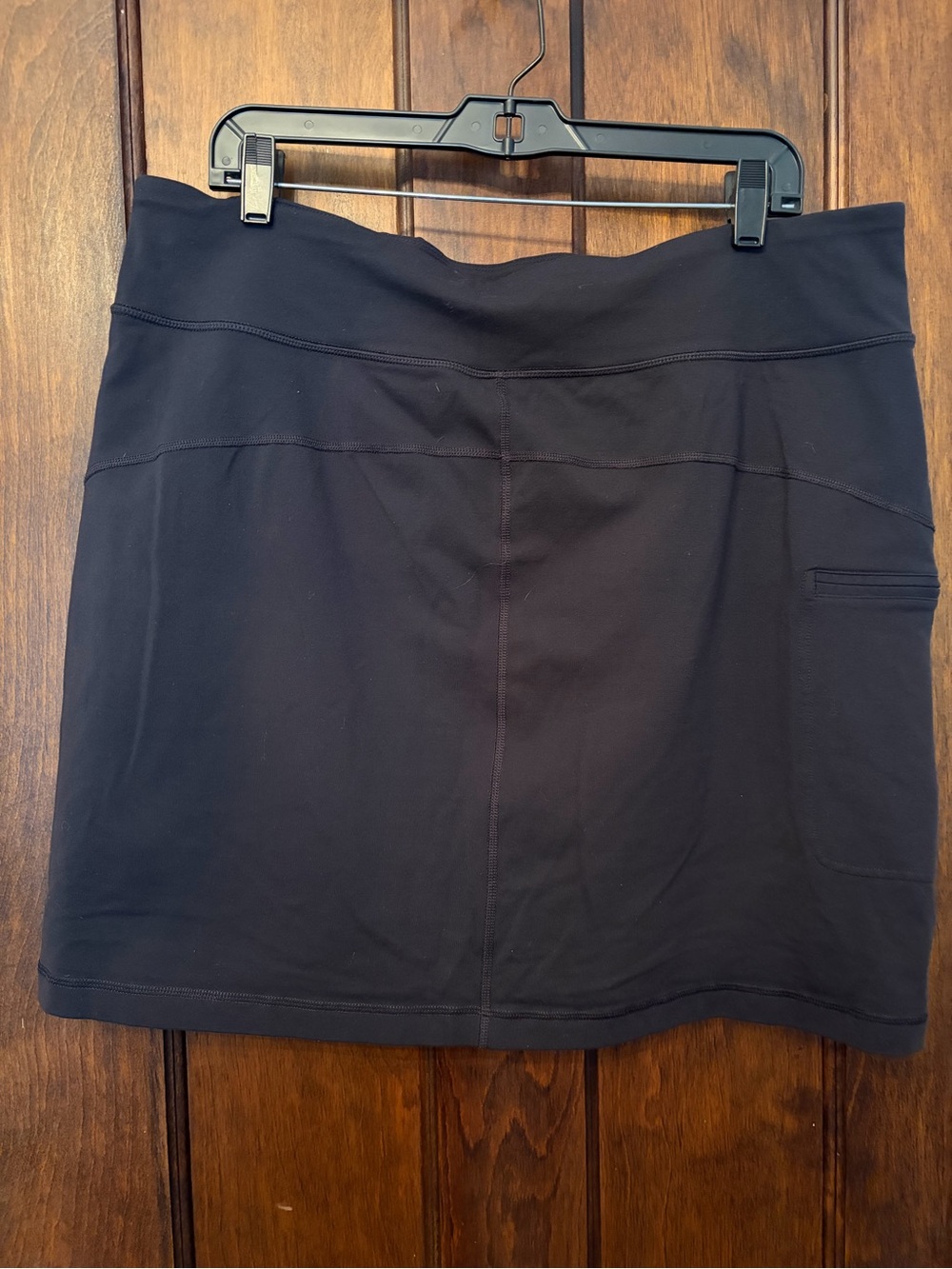 Duluth Trading Co Black Skort Size XL